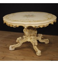 Round Venetian table in lacquered and painted wood